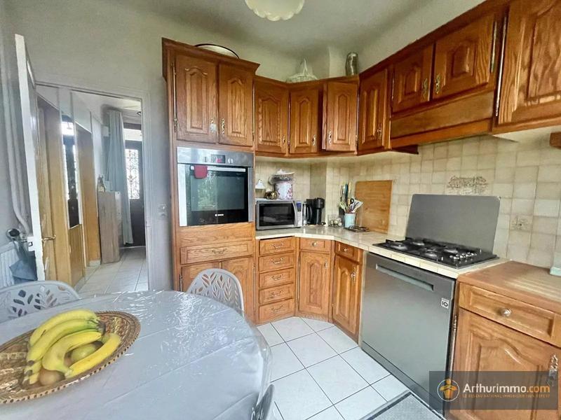 Maison - 93 m² - 5 pièces