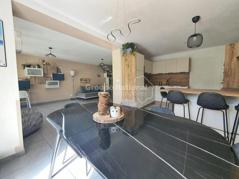 Maison - 117 m² - 4 pièces