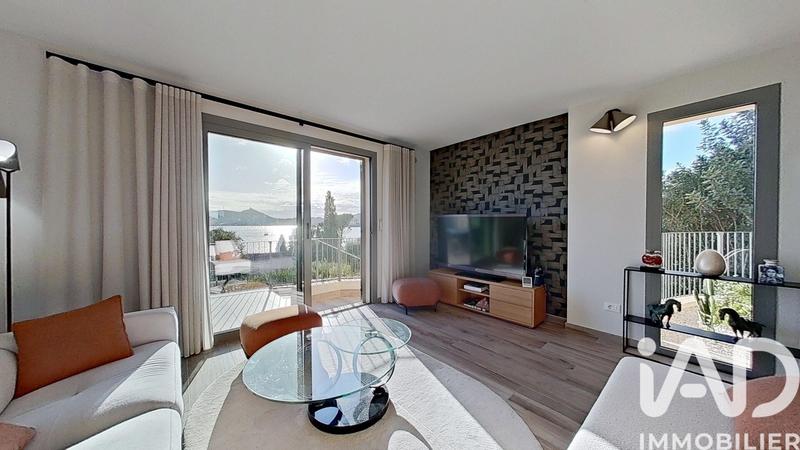 Appartement - 106 m² - 4 pièces