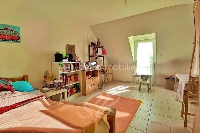 Longère - 355 m² - 16 pièces