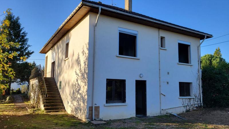 Maison - 115 m² - 8 pièces