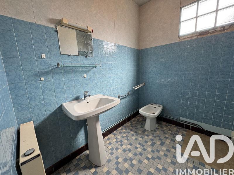 Maison - 93 m² - 5 pièces