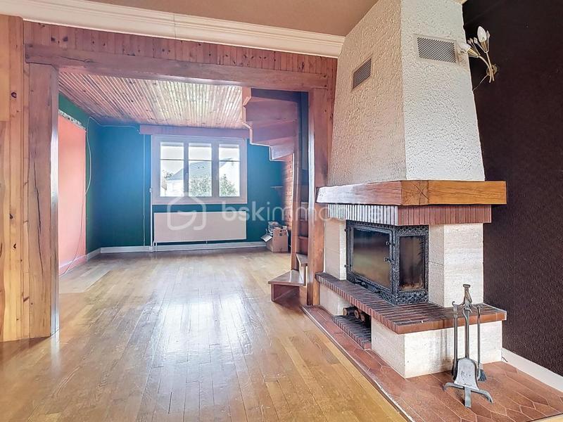 Maison - 90 m² - 4 pièces