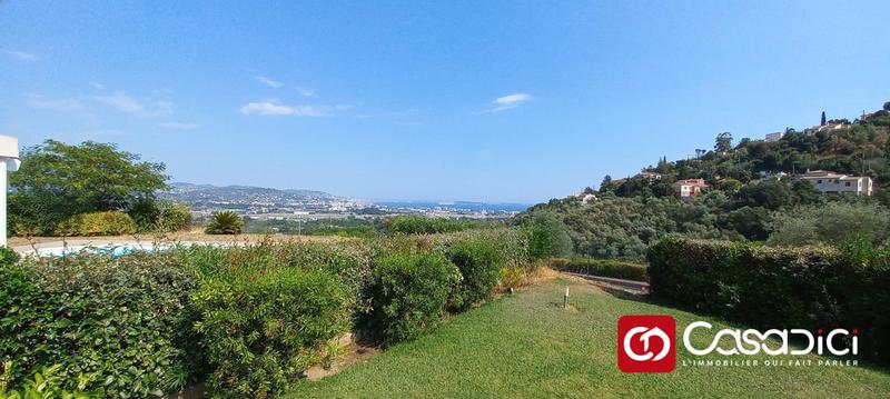 Appartement - 170 m² - 6 pièces