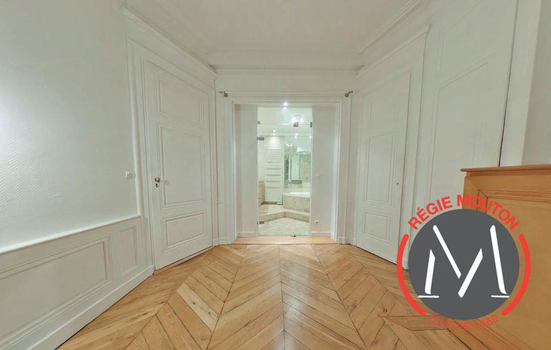 Appartement - 95 m² - 3 pièces