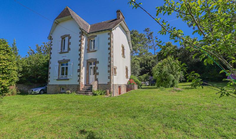 Propriété - 98 m² - 5 pièces