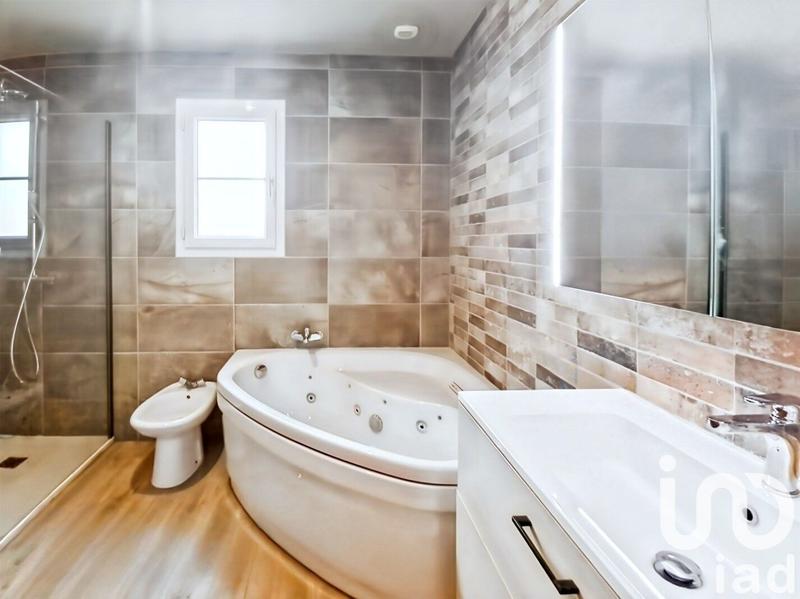 Maison - 132 m² - 5 pièces