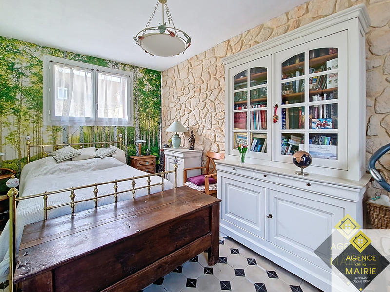 Maison - 143 m² - 6 pièces