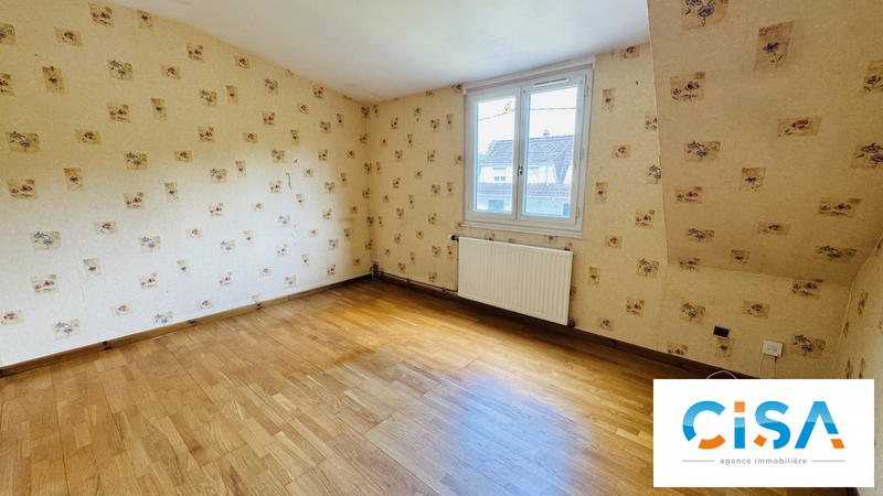 Maison - 100 m² - 7 pièces