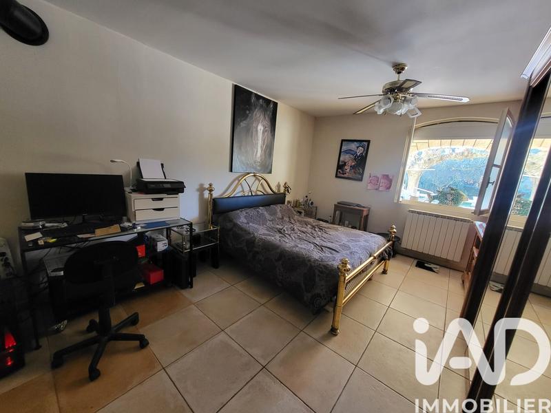 Appartement - 99 m² - 4 pièces