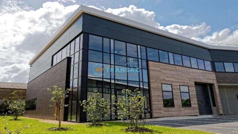 Local d'activités - 4 728 m²