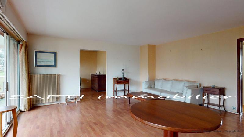 Appartement - 108 m² - 5 pièces