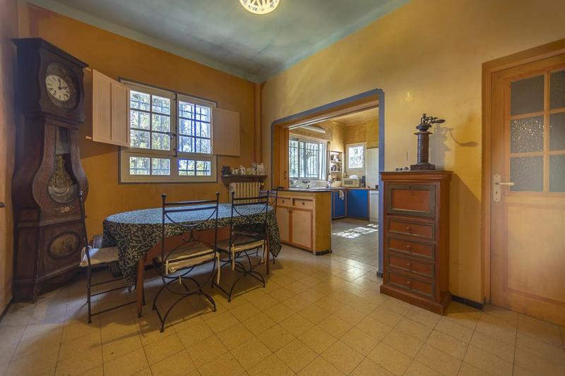 Maison - 322 m² - 10 pièces