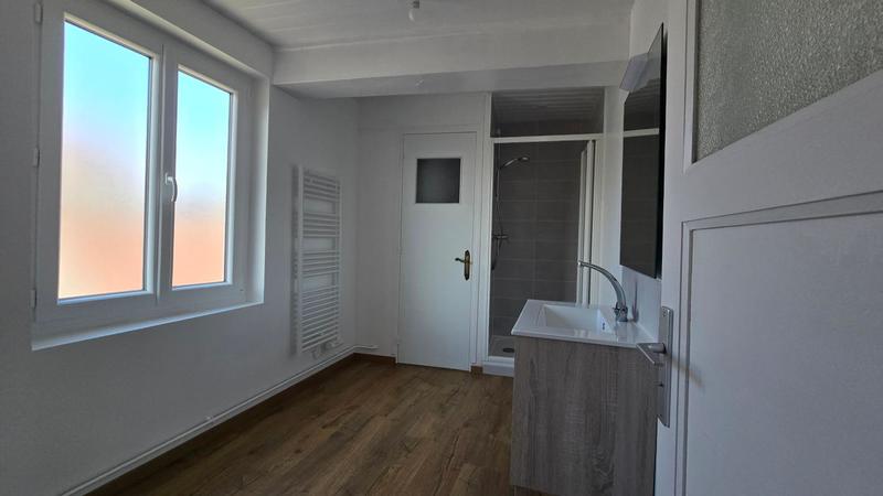 Maison - 92 m² - 3 pièces
