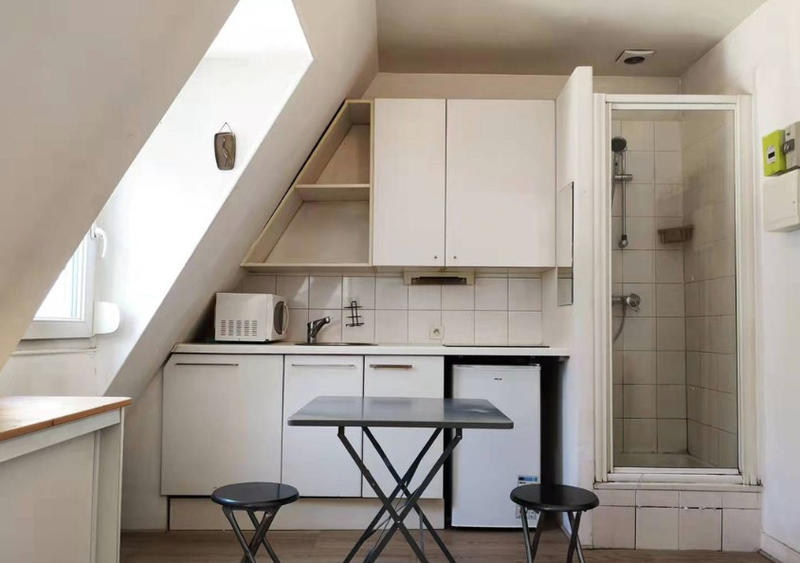 Studio - 14 m² - 1 pièce