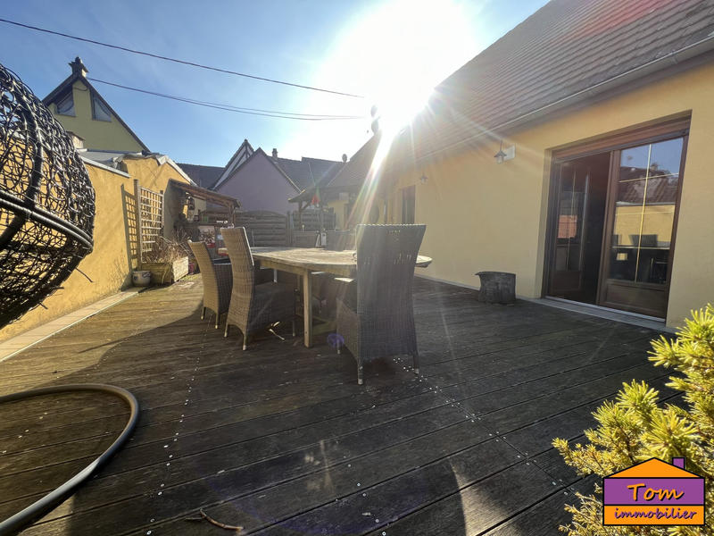 Maison traditionnelle - 260 m² - 7 pièces