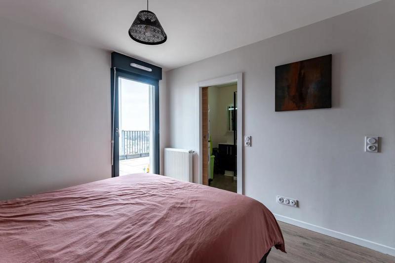 Duplex - 93 m² - 5 pièces