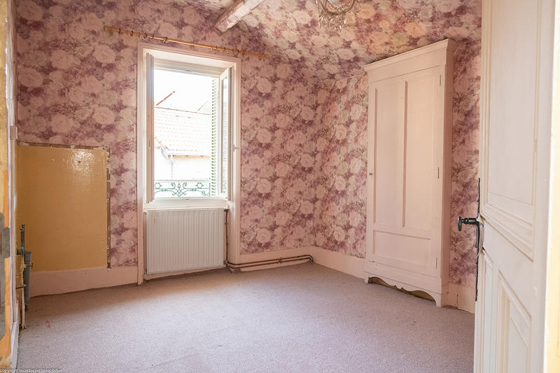 Maison de bourg - 88 m² - 2 pièces