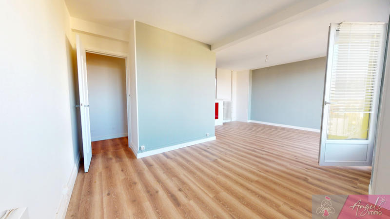 Appartement - 72 m² - 3 pièces