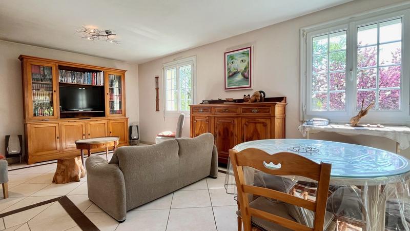 Maison - 149 m² - 7 pièces