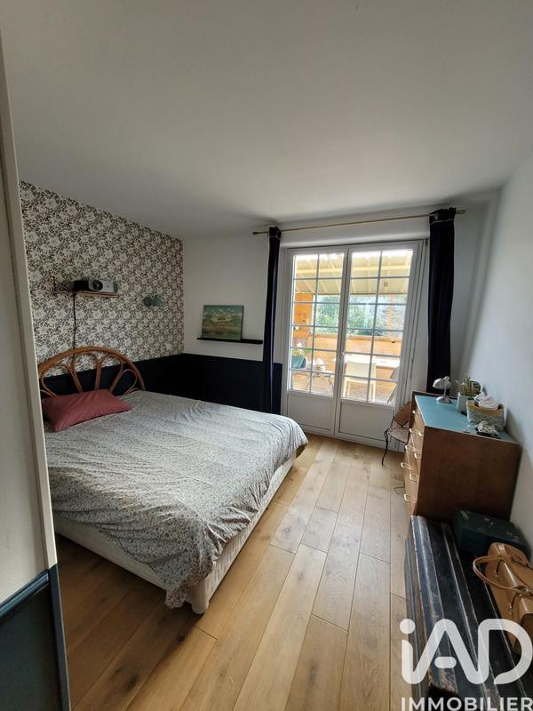 Maison - 180 m² - 7 pièces