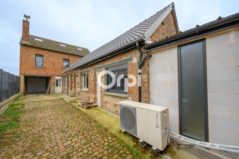 Maison - 179 m² - 6 pièces