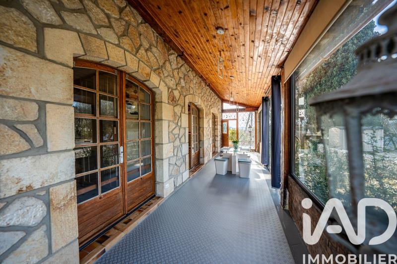 Maison - 170 m² - 5 pièces