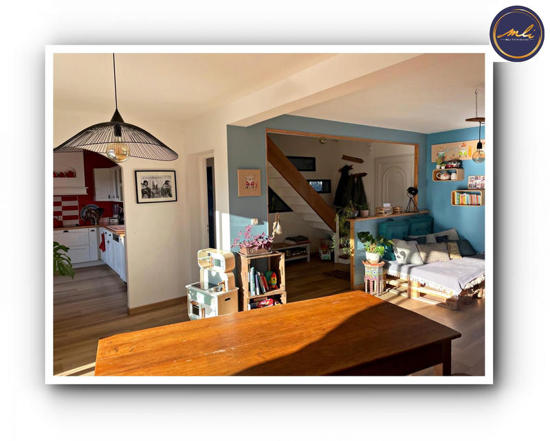 Maison contemporaine - 113 m² - 6 pièces