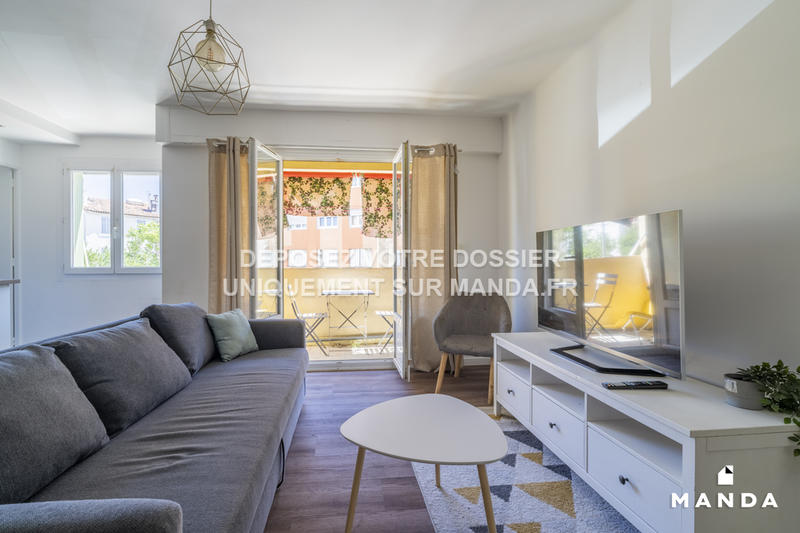 Chambre - 9 m² - 4 pièces