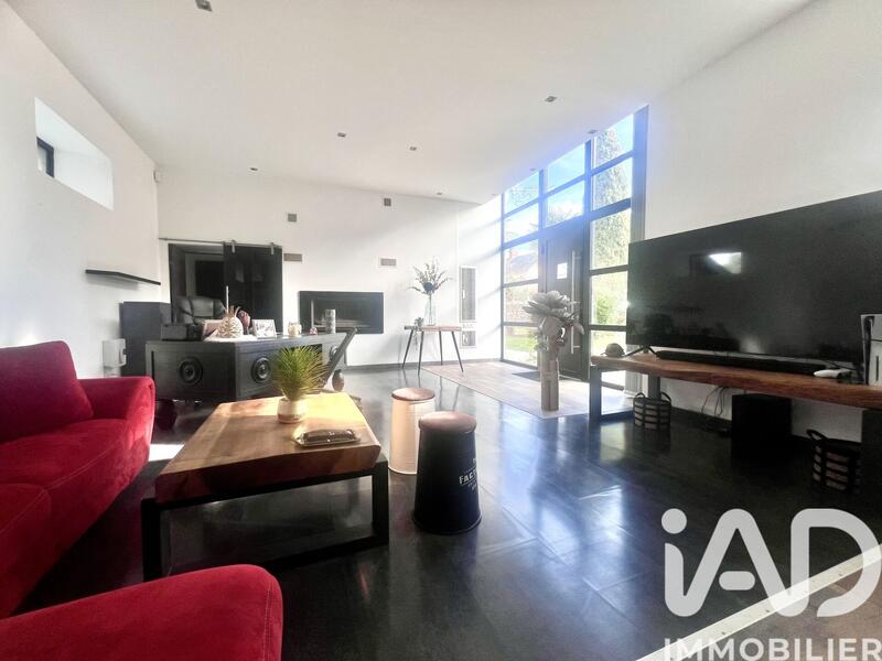 Maison - 158 m² - 5 pièces