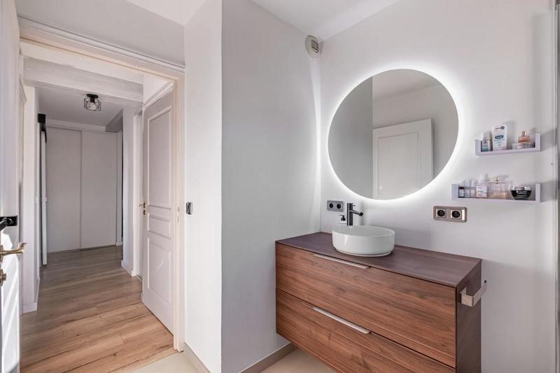 Appartement - 77 m² - 3 pièces