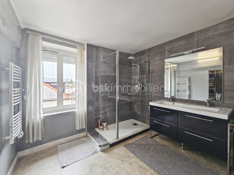 Maison de ville - 100 m² - 3 pièces