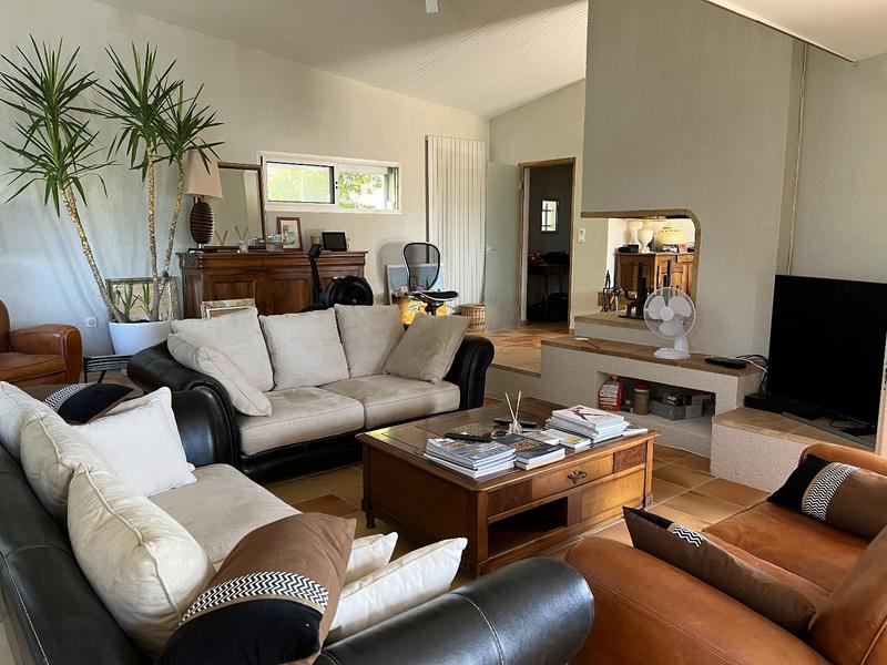 Maison - 342 m² - 10 pièces