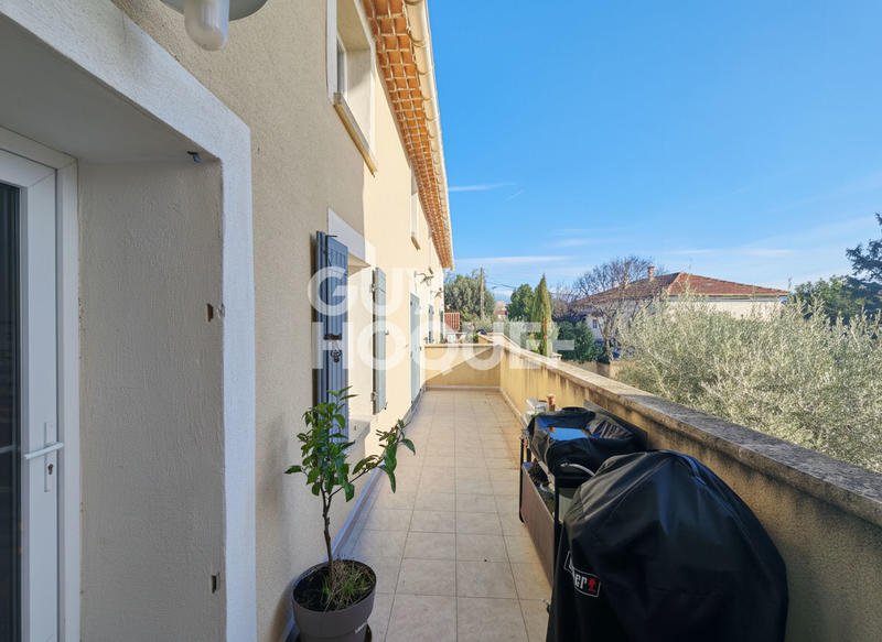 Appartement - 63 m² - 4 pièces