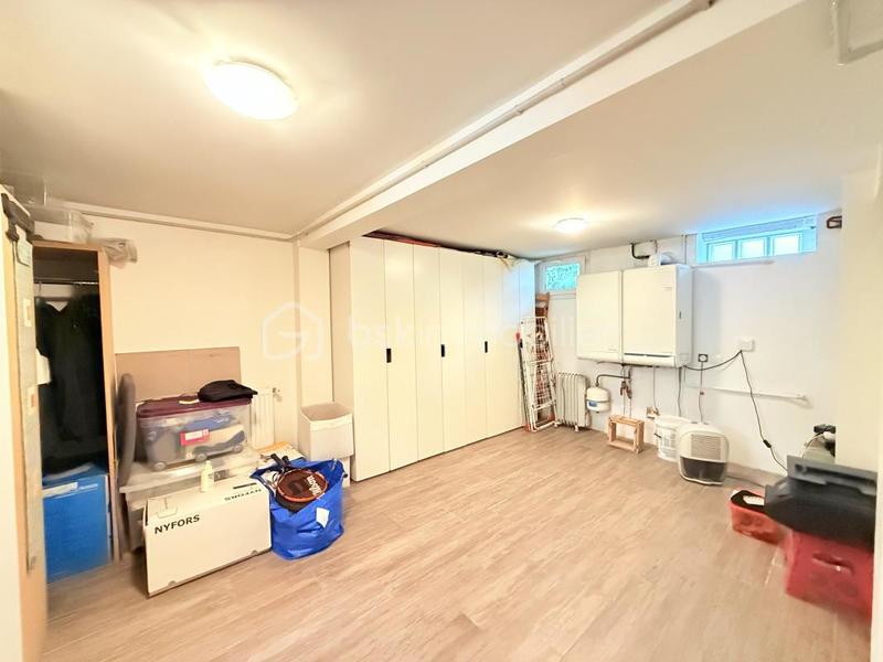 Maison - 121 m² - 5 pièces