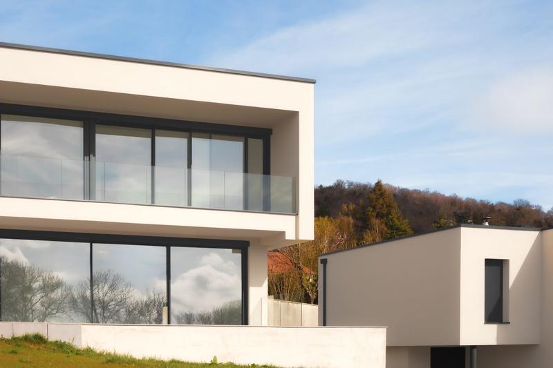 Maison - 180 m² - 6 pièces