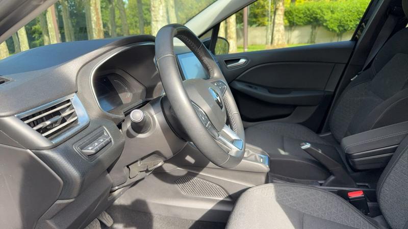 Renault Clio 1.6 E-Tech 140.0 Business - Garantie constructeur Entretien