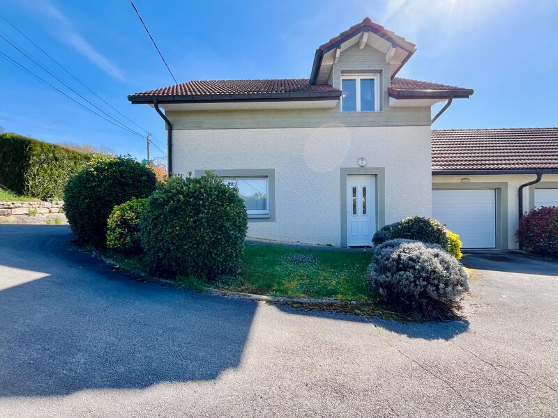 Maison - 103 m² - 5 pièces