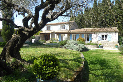 Maison - 160 m² - 8 pièces