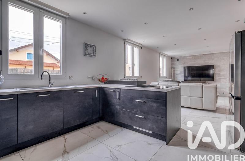 Maison - 119 m² - 5 pièces