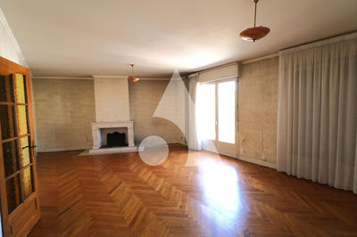 Immeuble - 11 pièces