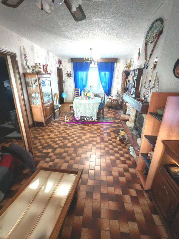 Maison - 99 m² - 5 pièces