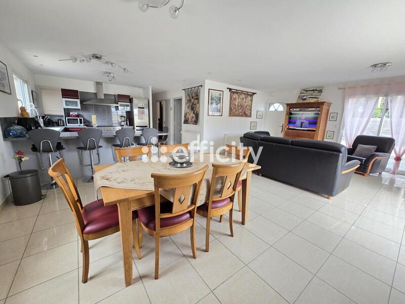 Pavillon - 121 m² - 4 pièces