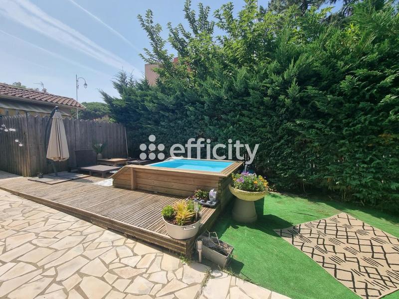 Maison - 150 m² - 6 pièces