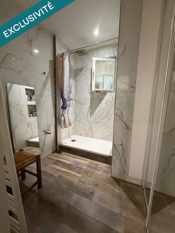 Maison - 180 m² - 7 pièces