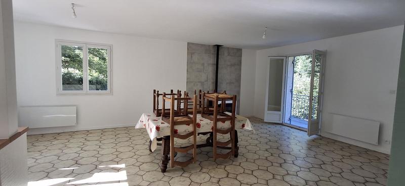 Maison - 141 m² - 6 pièces
