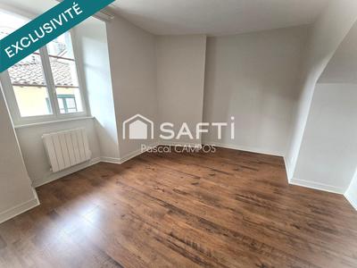 Maison - 79 m² - 5 pièces