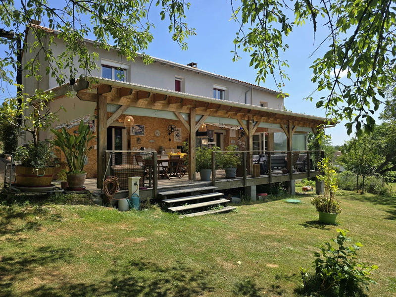 Maison ancienne - 126 m² - 6 pièces