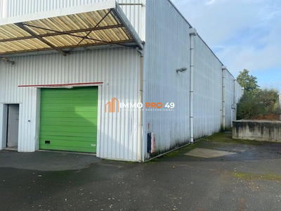 Entrepôt - 2 000 m²