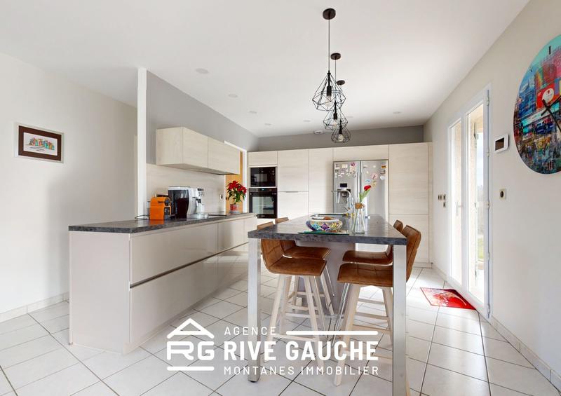 Maison - 130 m² - 5 pièces